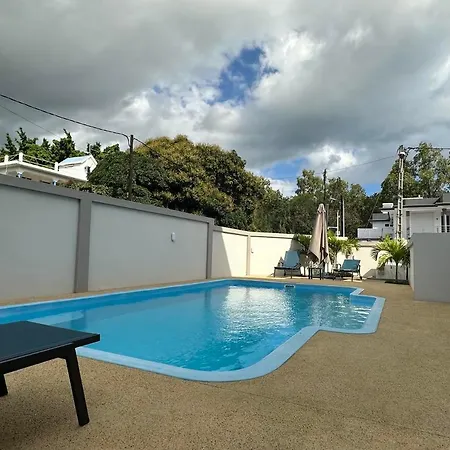 Seasand-Entire Luxury 3 Bd Condo - Close To Beach Flic en Flac Exterior photo