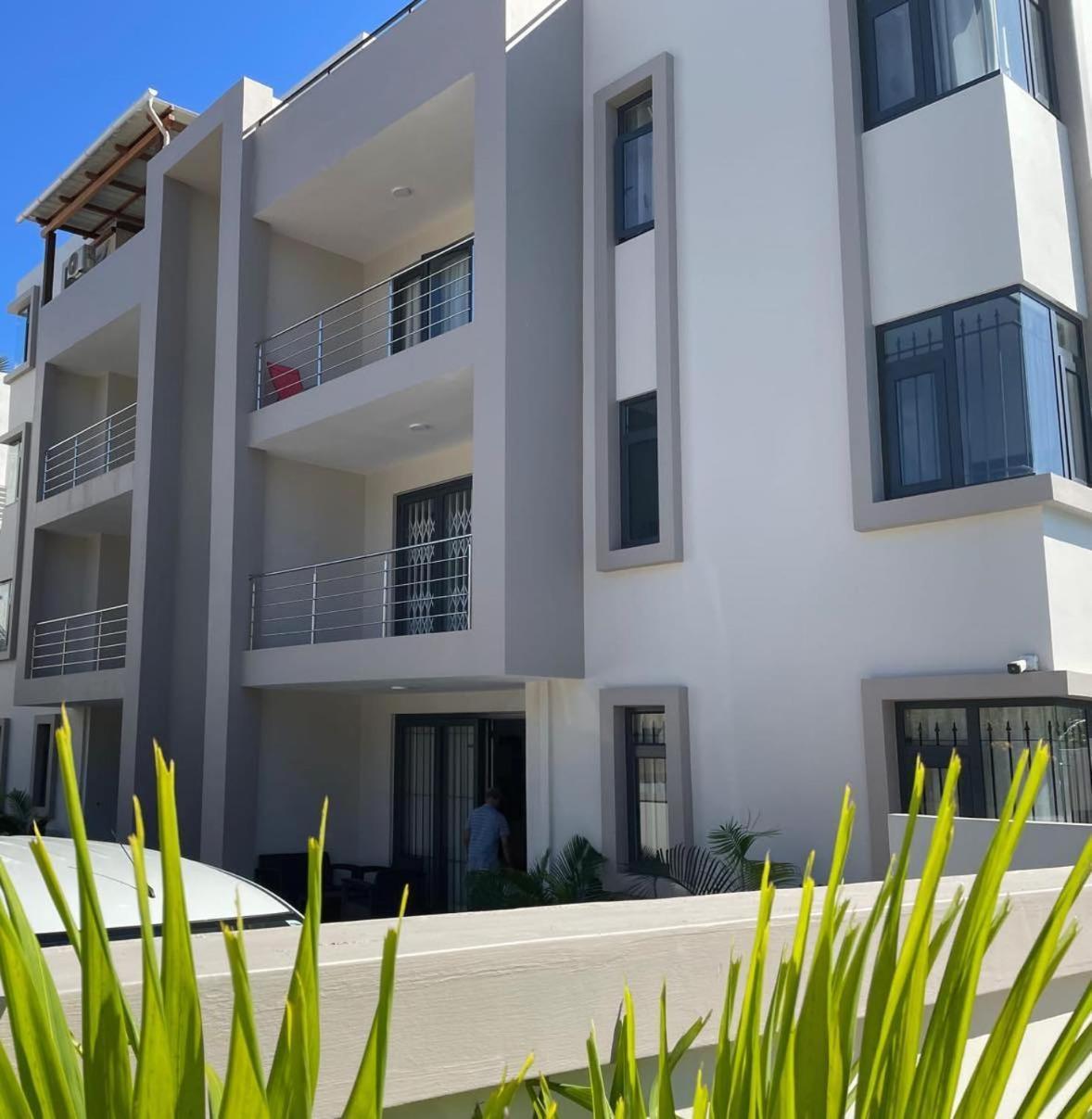 Apartment Seasand-entire Luxury 3 Bd - Close To
